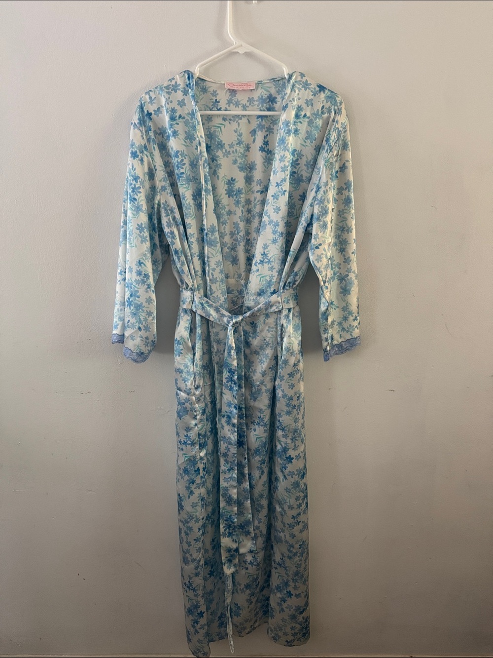 Oscar de la Renta Light Blue Floral Satin Robe with Tie Belt Sz M